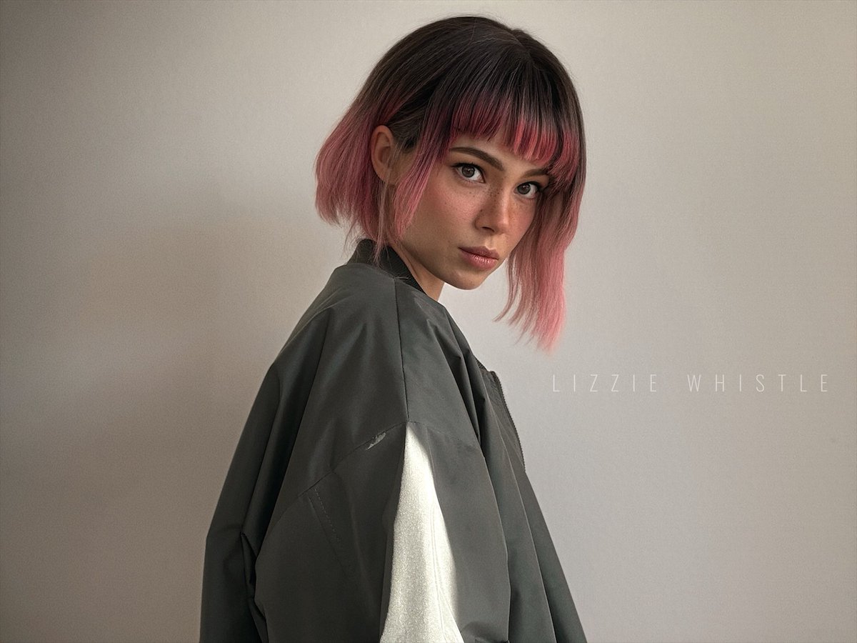 Lizzie Whistle tweet media