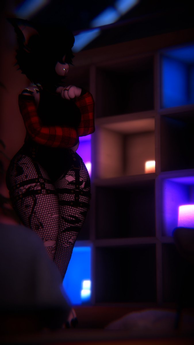 Coltem_Moneyem's tweet photo. #vrchat #vrchatfurry #sabreanv2 #shork https://t.co/9ZV2FBVfh2