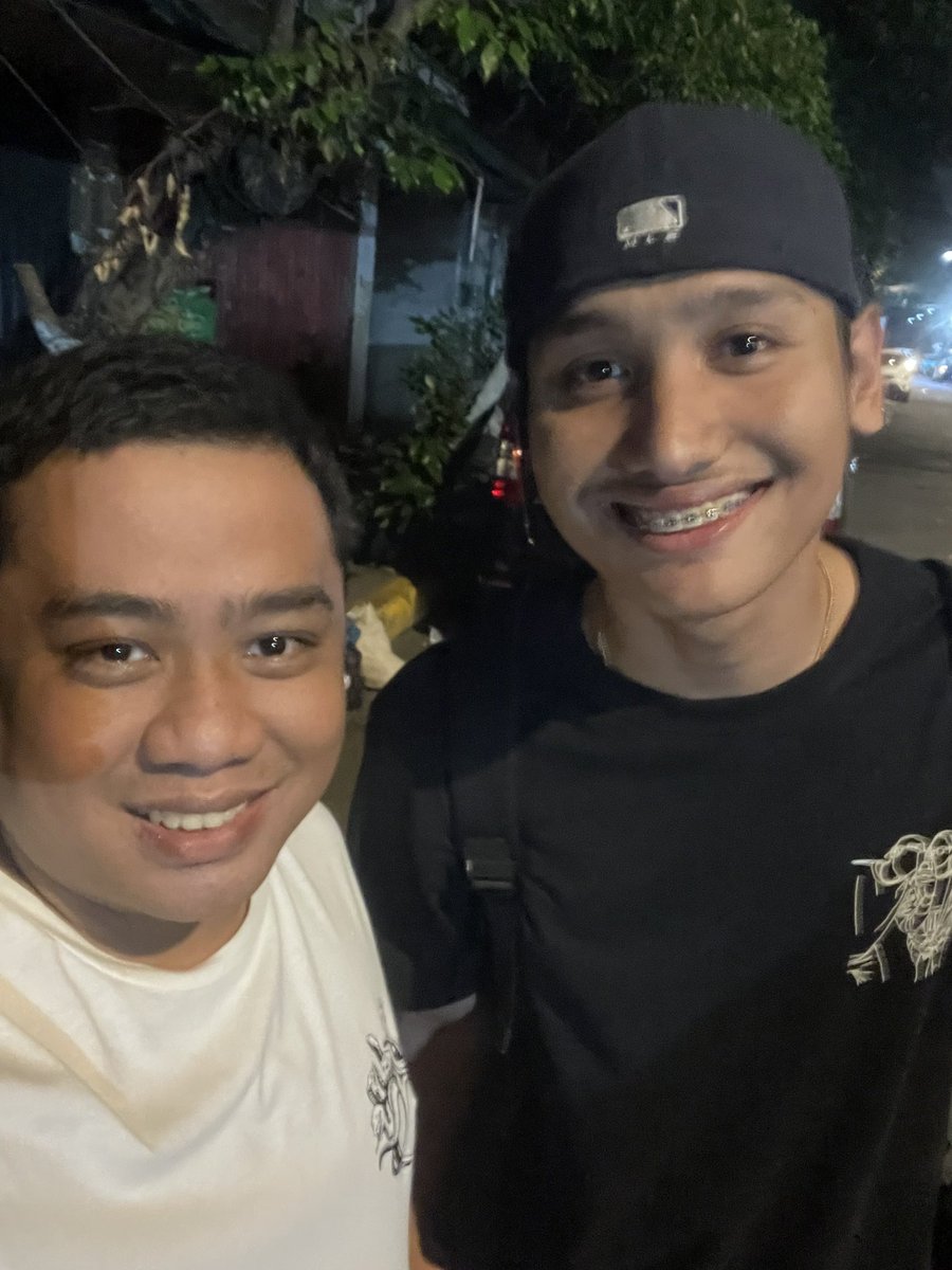 JudeCyleTan's tweet photo. After unwinding while driving on my way home, I was so lucky to bumped in with  The Champ @BuddinMichaelo https://t.co/ppoetbjO6p