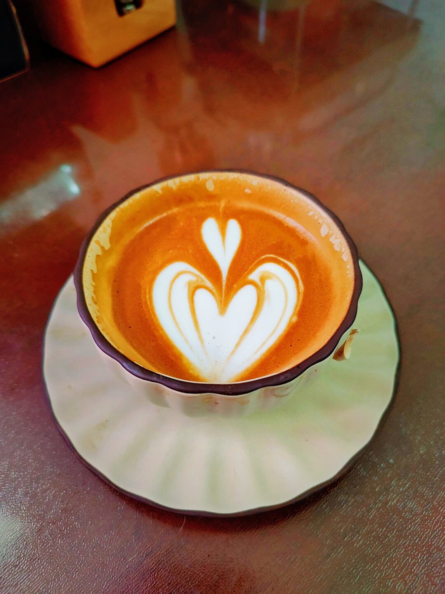johnsonboy19922's tweet photo. Woke up this morning and realized I’ve been making my own coffee for a month—small win, big feeling of growing up ， https://t.co/qXgoM9XKjA