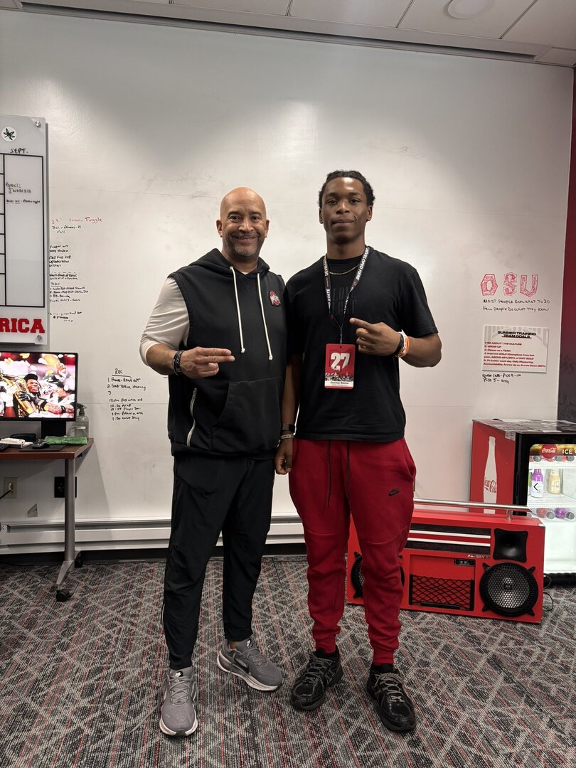 bucksinsider's tweet photo. Four-Star Cornerback Deontay Malone Commits To Ohio State https://t.co/Ja1VOzGeg2 https://t.co/aWDIM5alYE
