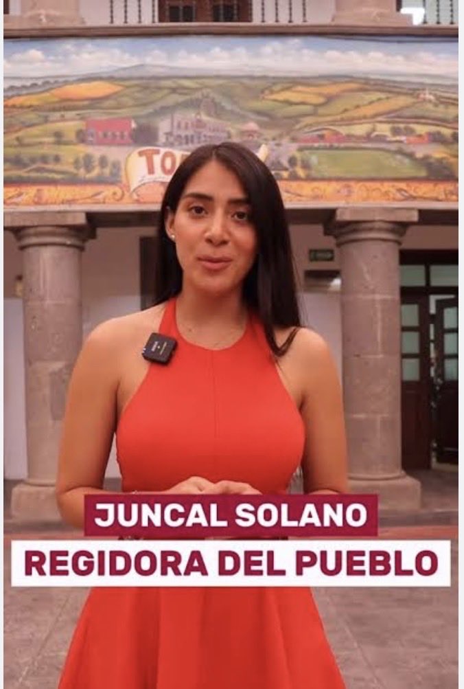 OrtaIran's tweet photo. @bethcastilloo Mira como te ve la “regidora” 
#PinchesVividoresDelErario https://t.co/Xb3yifEnFZ