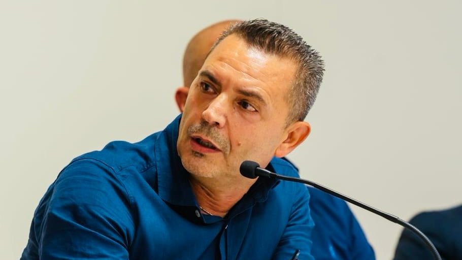 Cisl_ER's tweet photo. #Bologna, aggressione autista #Tper.  @aldo_cosenza  (@FitERCisl ): 🗣️“Episodio gravissimo e inaccettabile che conferma le criticità sul fronte della #sicurezza nel trasporto pubblico locale. Subito un confronto con azienda e istituzioni. Questa aggressione non può essere considerata un fatto isolato”.
🖋️ https://t.co/sn0ZO0kHSH