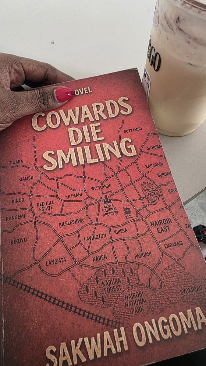 gitagiamaria's tweet photo. And I am reading your book 🥰  Cool, huh? 😊 https://t.co/RU4RElMEFS