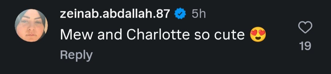 cazz_8's tweet photo. She's still a shady ass b*tch, always praising the others in M's posts but purposely ignoring T 😒 https://t.co/h6WM2kR1tE