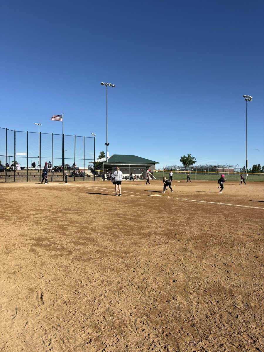 SMSUSoftball's tweet photo. 4th Annual Summer Stampede bracket play is underway! https://t.co/54G6f5n9b0