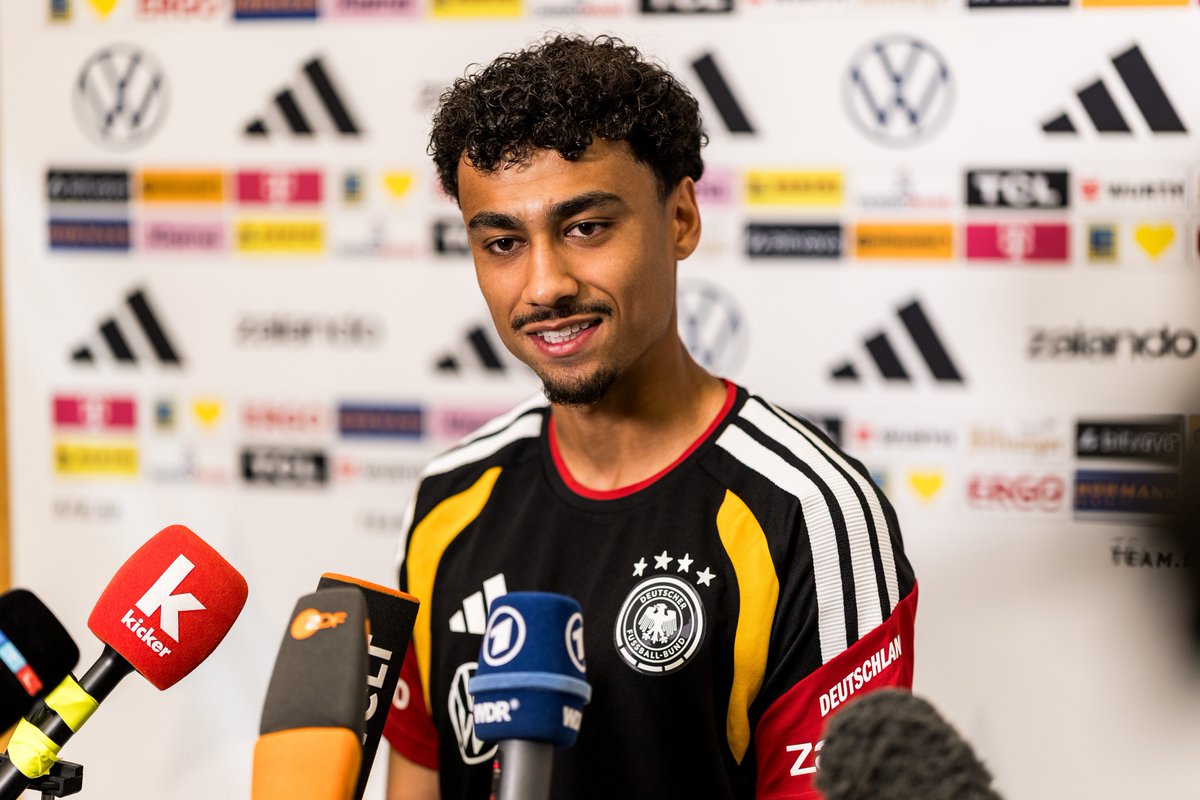 ActuFoot_'s tweet photo. Nathaniel Brown 🇩🇪 (22 ans) ce soir : 

⚽️ 1 but 
🎯 1 passe décisive

On a hâte de voir ce CRACK au Bayern la saison prochaine. 💎❤️🤍 https://t.co/IFkT5RvjJe