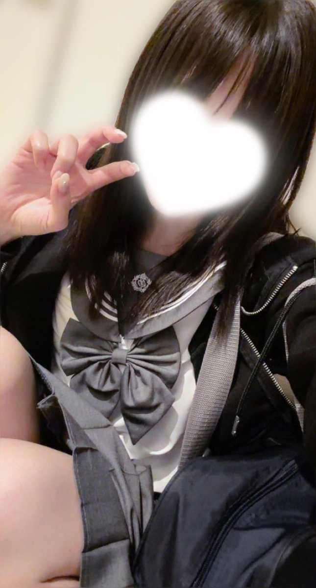 akarin_World__'s tweet photo. おニューセーラー服🌟
対面でみれたお兄様はLuckyMan❣️ https://t.co/0QagHAfkgj