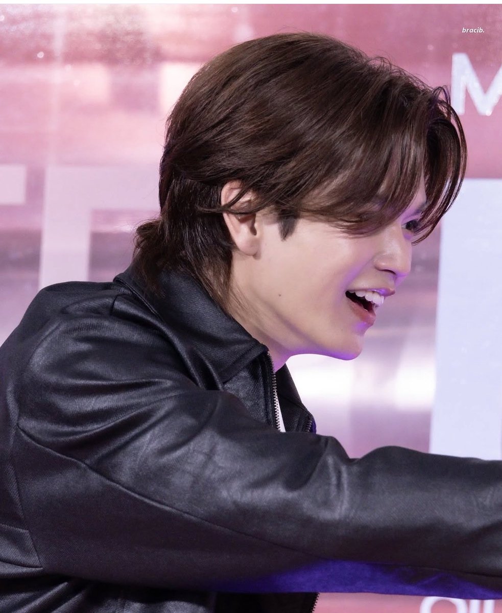 bracib_'s tweet photo. ᯓᡣ𐭩. ʜᴀᴘᴘʏ ʙɪʀᴛʜᴅᴀʏ ᴍᴀʀᴋ. ˚⋆. 𐙚˚
รักนะคับแมวบ๊องของแมะ 🫶🏻🫶🏻🫶🏻

  MARKJRTN 29TH BD
 #Markjrtn29YearsOfRise https://t.co/RSjgQg53q6