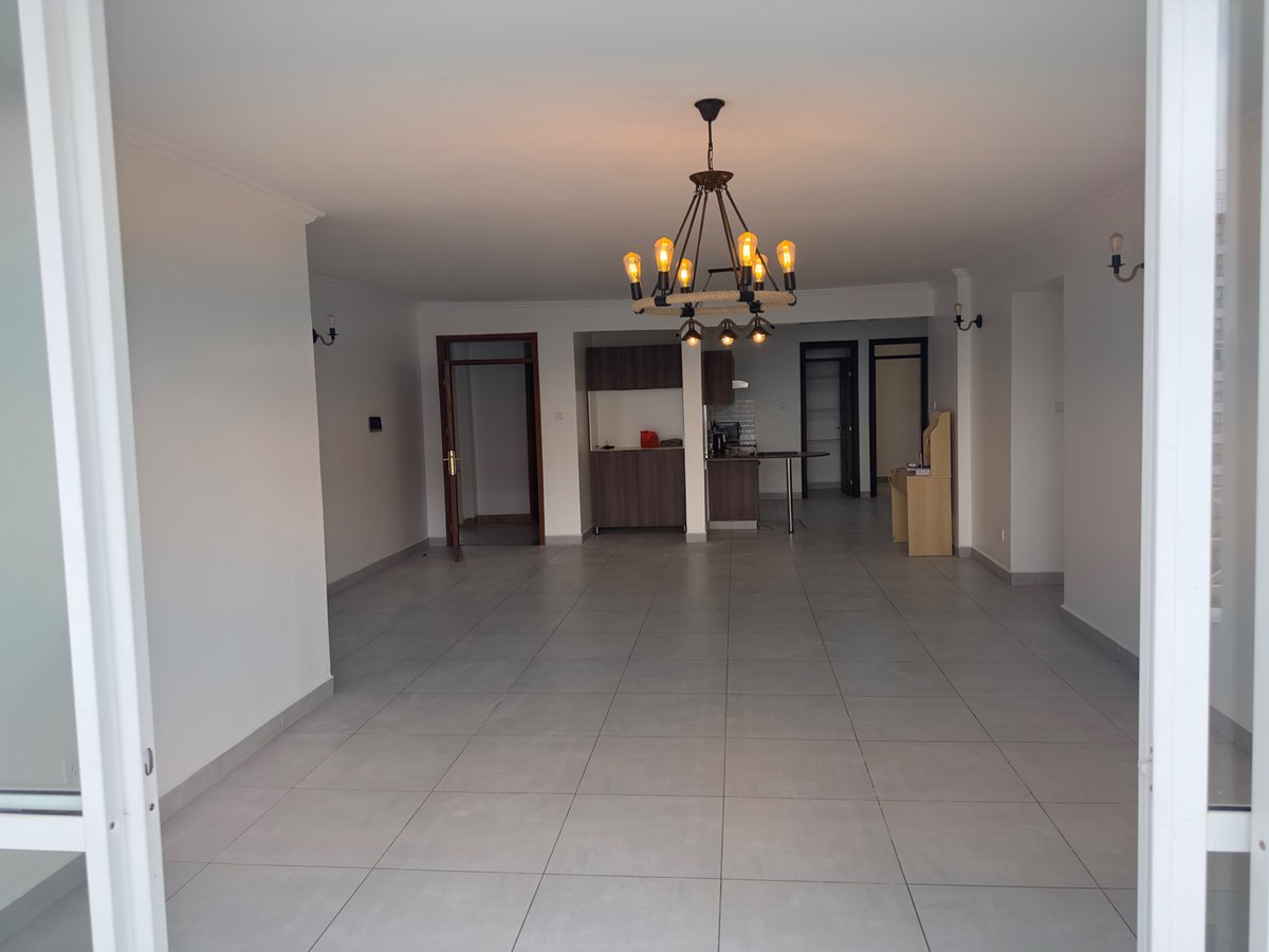 Homescomltd's tweet photo. Spacious 3 bedroom apartment in kileleshwa measuring 232sqm with a dsq.
sale price Ksh 23M
Rent Ksh 150,000

contact details: +254782660550 or info@homescom.co.ke https://t.co/kNcUVNoSGm