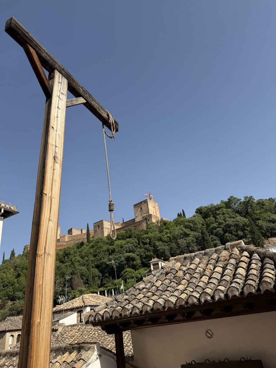 Havvaonalan's tweet photo. İspanyol Engizisyonu’na ait işkence aletlerinin bulunduğu müze, Granada/İspanya https://t.co/BcR5XDspKy