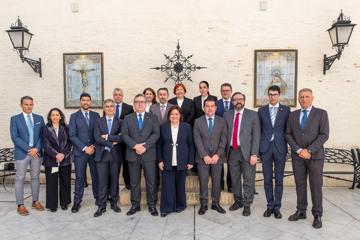 EstandartedeSev's tweet photo. 🟢 #EstandarteDS | Resultado del cabildo electoral celebrado este domingo 14 de junio de 2026 en la @Hdadlosnegritos:

📍@matildesilvarob: 280
📍@Manuel_Risueno: 258
📍Blancos: 3
📍Nulos: 6
📍Total: 547

➡️ Matilde Silva Robles, nueva alcaldesa para los próximos cuatro años https://t.co/CEj8HcjPhP