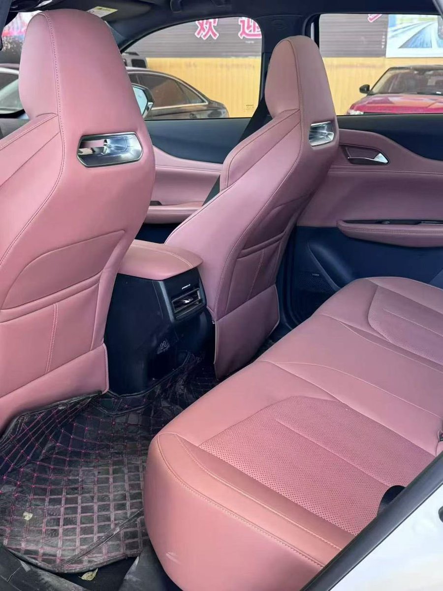 IamAkintunde's tweet photo. Changan UNI-Z 2024

25 million from China 🇨🇳 to your doorstep🇳🇬. 

ETA 45-60days.Payment structure: 70% initial deposit, 30% balance when car is in Nigeria. 07030768813🤝 https://t.co/uBxNfbj7Re