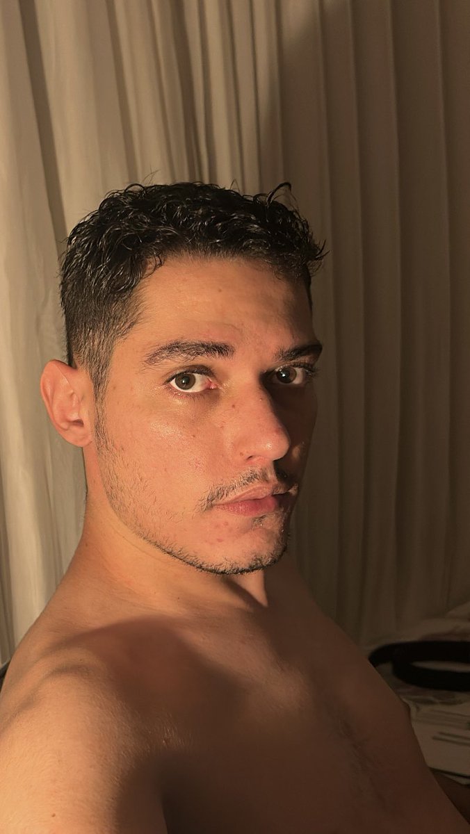 pedrohcor's tweet photo. #LGBTQIAPoliticalPride https://t.co/UTUNbMQGsB