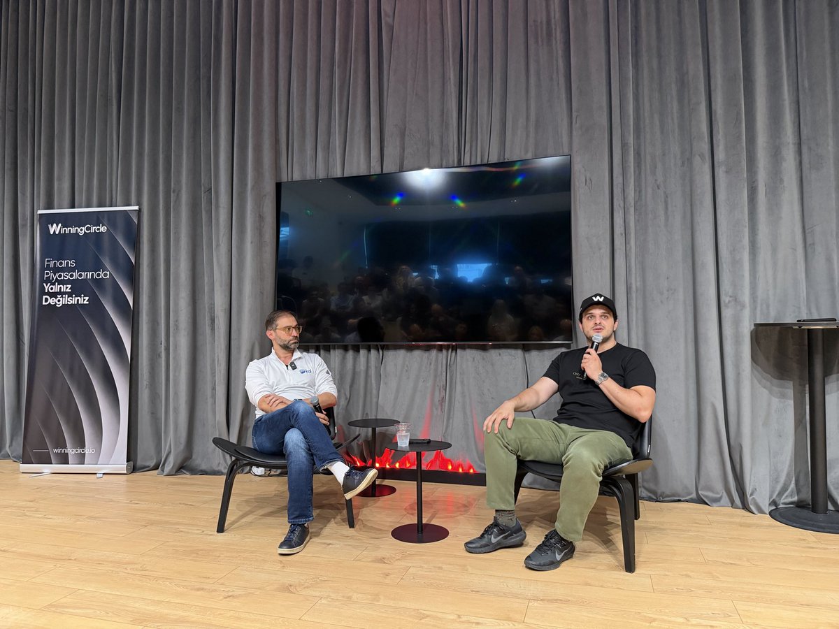WinC300's tweet photo. Dün İstanbul'da mentorluk öğrencilerimizle harika bir workshop gerçekleştirdik! 

Finans dünyasının önemli ismi sevgili @jam_croissant da günün özel konuğu olarak bizlerleydi. Harika bilgilerle, bolca kahkahayla ve müthiş bir enerjiyle dolu şahane bir günü geride bıraktık. Bu günü unutulmaz kılan herkese çok teşekkürler! 🙌✨