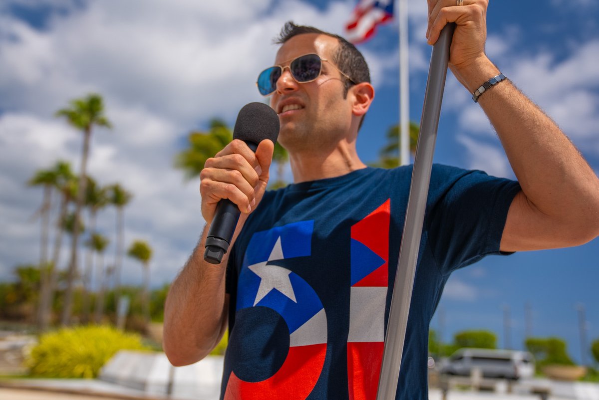 LawsPR51's tweet photo. Ayer renovamos nuestro compromiso con la causa de la estadidad y con la estrella puertorriqueña que aspiramos añadir a nuestra bandera americana. El futuro de igualdad se construye con participación y compromiso. Gracias a todos los que dijeron presente. #MovimientoEstadista 🇺🇸🇵🇷 https://t.co/1B2P8i9QAV