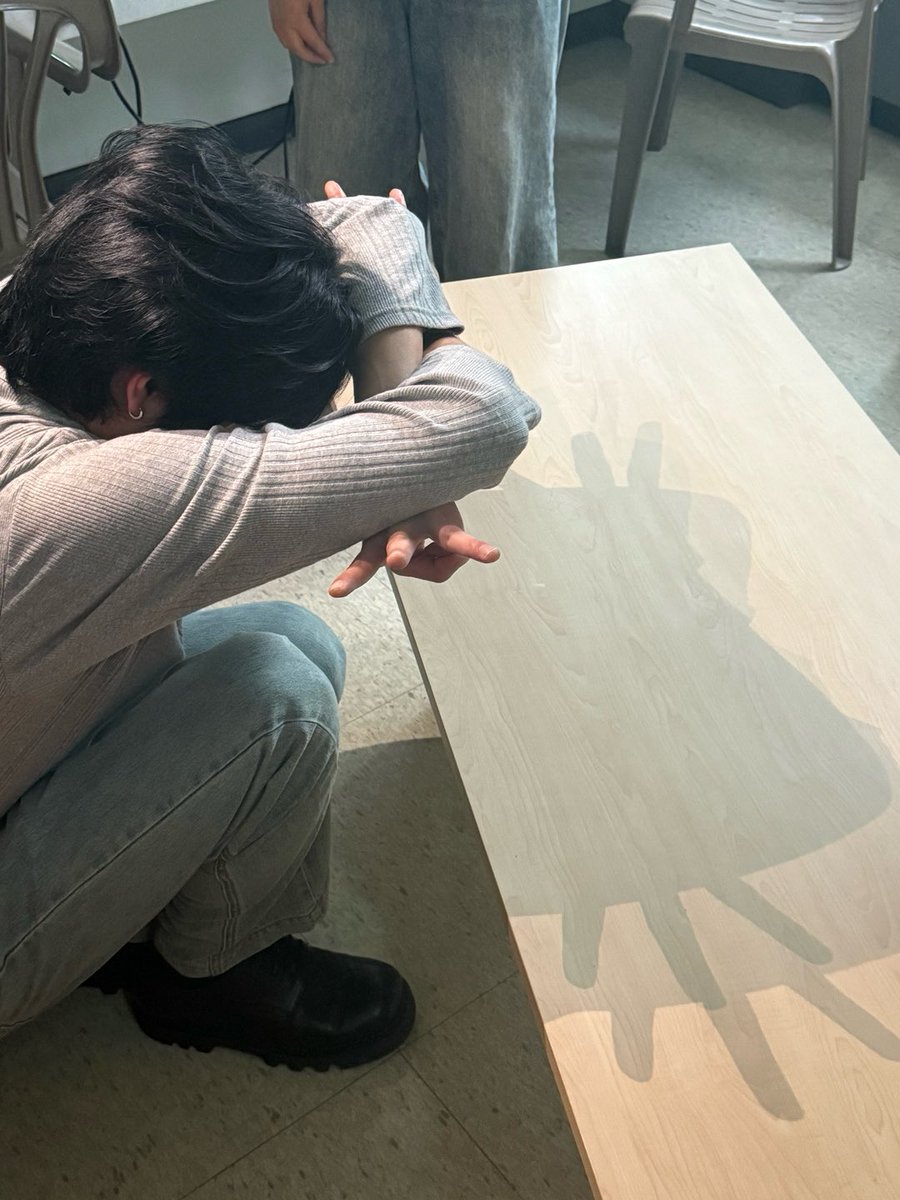여울 tweet media