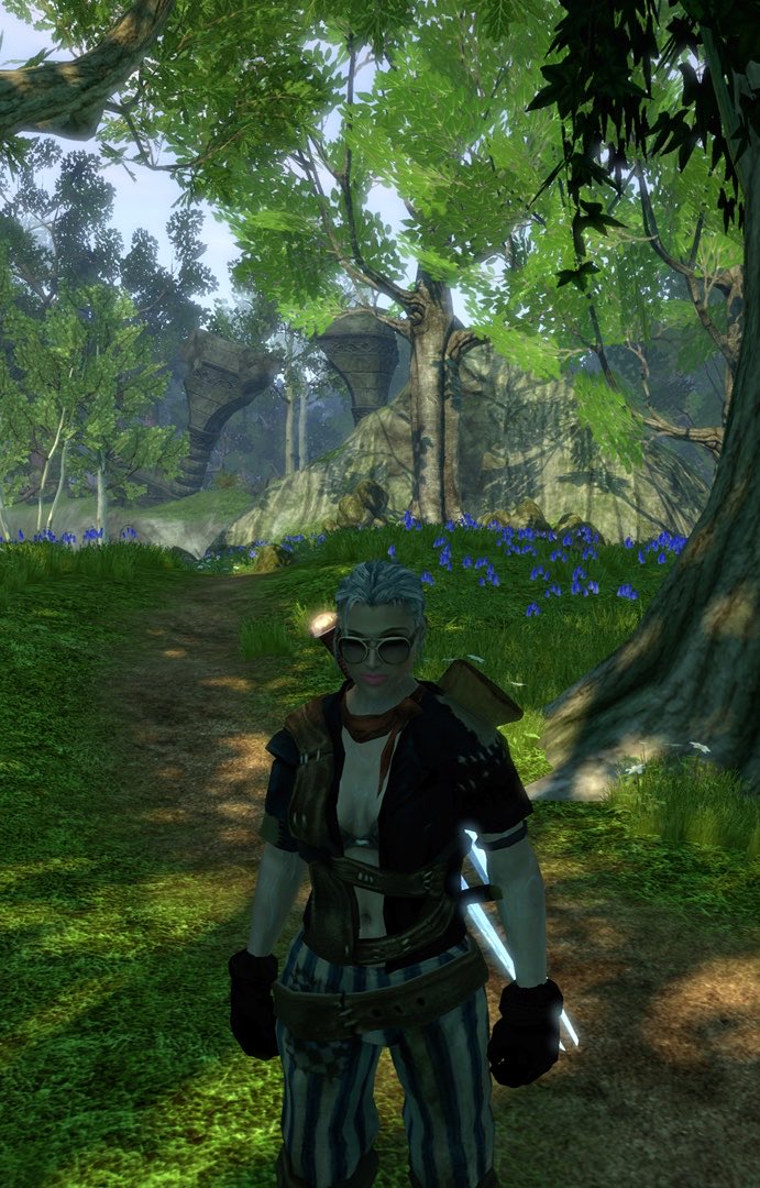 ih8kbomb's tweet photo. low-key created Lara Croft 🤭 #Fable2 https://t.co/5rMdz4WJfJ