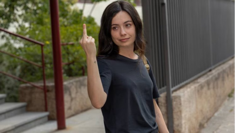 Gallipienzooo's tweet photo. Se tiene que morir mucha gente - T1 (2026)

Fans de Hacks y Fleabag, esto os puede gustar. https://t.co/5iI42a8T4A