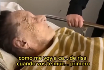 kilobyte___'s tweet photo. @TraductorTeAma se me frunció el ojete https://t.co/WwIhkb7aAa