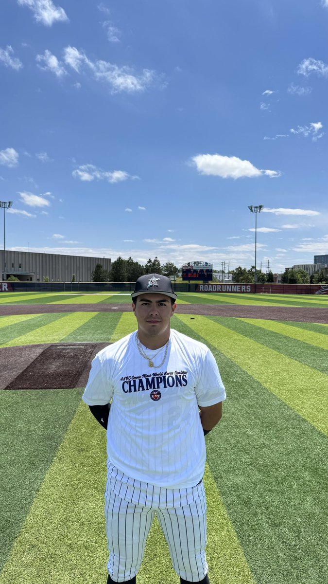 FiveToolCO's tweet photo. .@conniemackwsbb Qualifier F: @MarlinsBSB 18U 6, Ropes 18U Flo 2
PoG: @guswilfong2026 6.1IP, 11K, 0ER 
Hitter: @DylanDuran24 2-2, 2RBI, 2BB https://t.co/fYDeoiQFsP