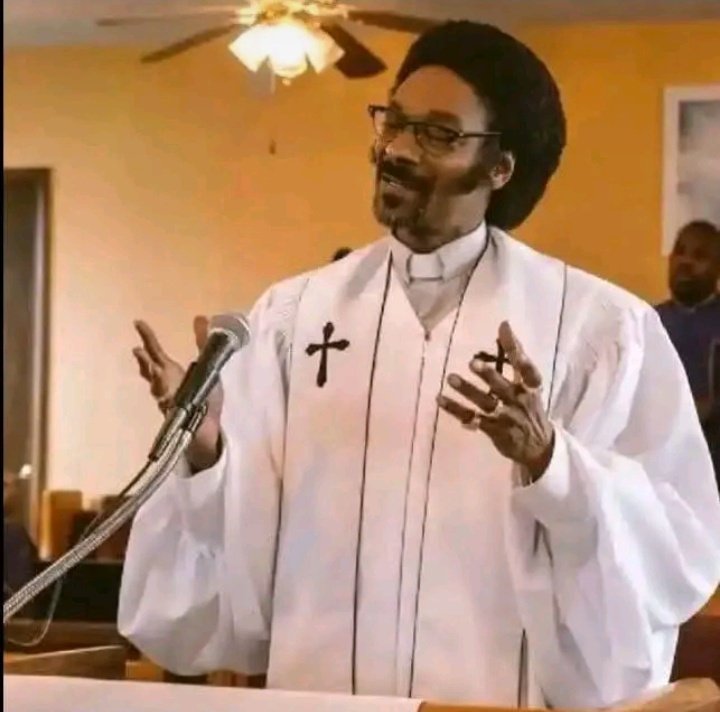 FabrasM's tweet photo. Ku app kuno waliwo akawara...walai ngenda kwevamu nkasureyo omugambo🤗🤗😂 https://t.co/YhZcbLasBl