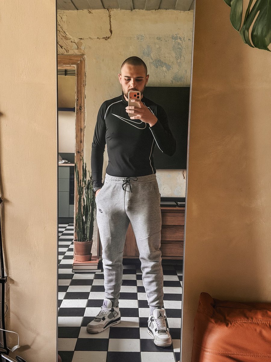 Chastity Alpha (6k) tweet media