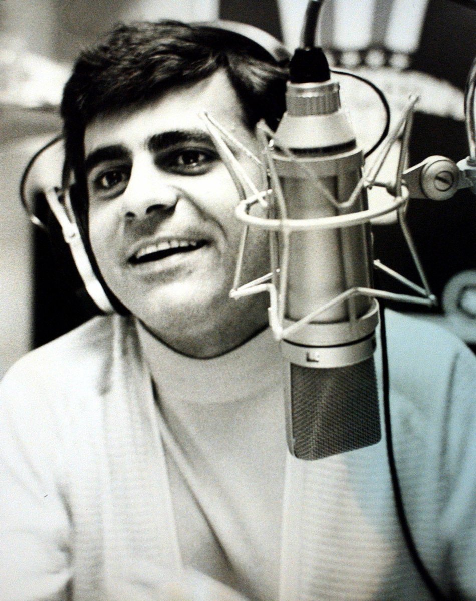 ScoobyAddict's tweet photo. 🙏IN MEMORY🙏 Casey Kasem
(April 27, 1932 – June 15, 2014)
Casey Kasem voiced Shaggy for 28 years! He also voiced Uncle Albert in Get A Clue, Colton Rogers, in Mystery Inc and he did some additional voices. He hosted American Top 40 for 18 years.
#ScoobyDoo #CaseyKasem https://t.co/6hNMScHmCz