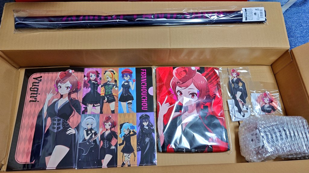 この時の姉さん缶バッジ定価で流すかも 何を思ったのか24枚買ってる