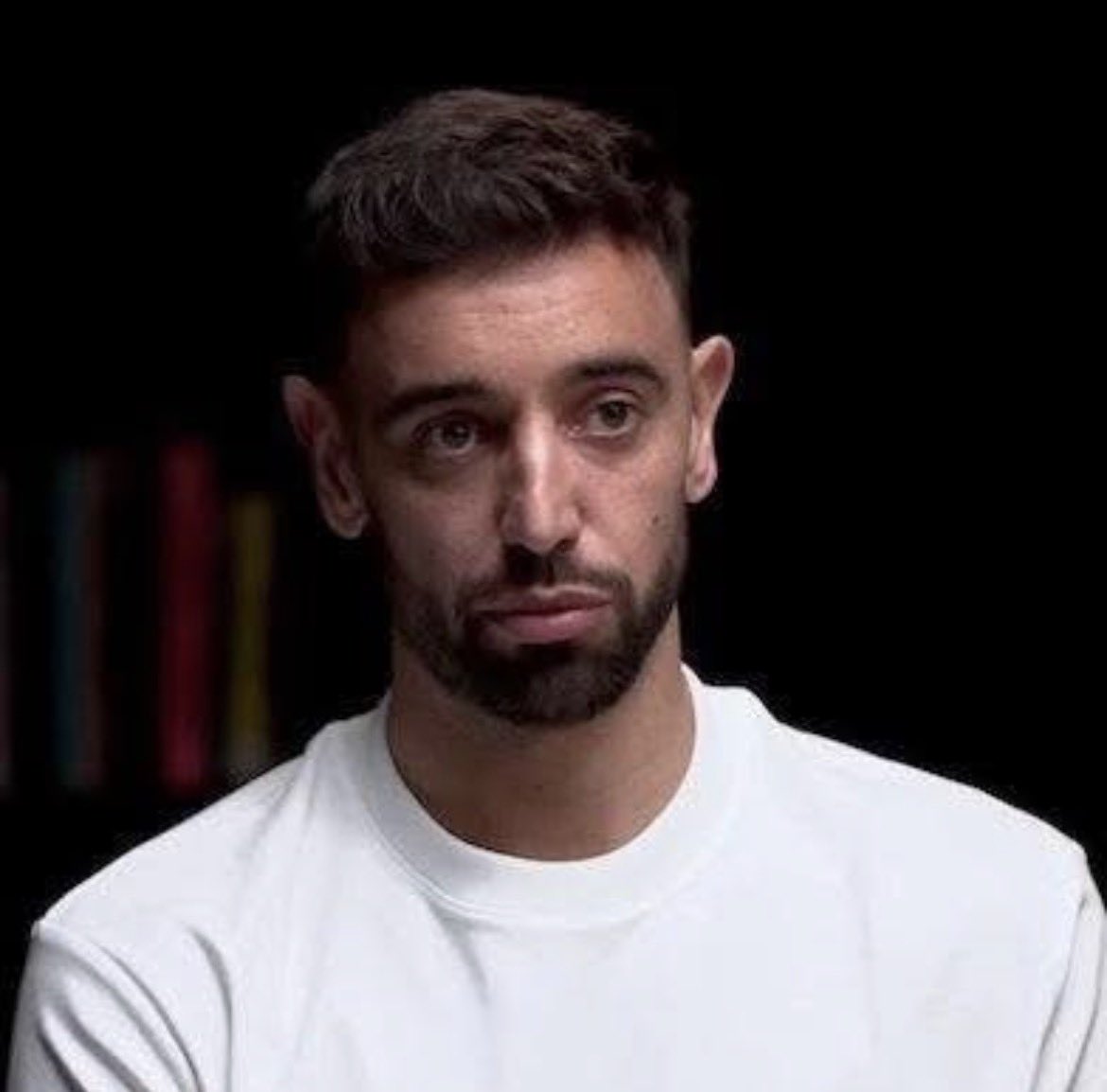 UTDAlex8's tweet photo. 🚨Bruno Fernandes on the former teammate he wishes he could have played with for longer:

“Without any doubt, I’d pick Paul Pogba. I remember my first day at Manchester United when Pogba approached me with a notebook. He asked me, ‘Where do you want to live? How much do you want to pay? A house or an apartment?’

I picked three places and he said, ‘Okay, tomorrow we’ll visit them.’

Pogba is that kind of person. He’s a top player and someone everyone wants to share a dressing room with. I really wish I could have played alongside him for longer.”