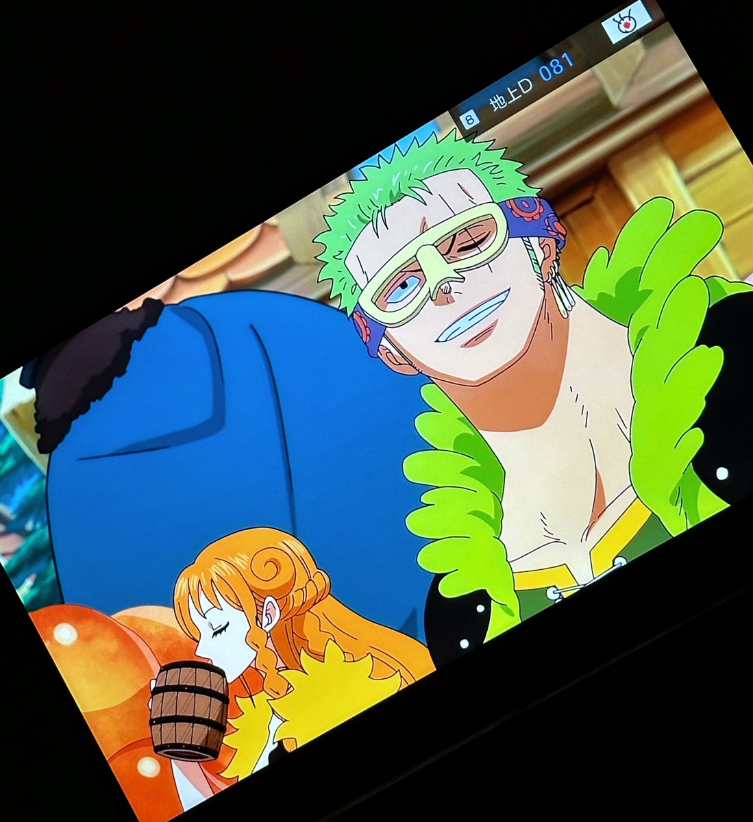 Wendynoyume's tweet photo. Them being together in so many frames, I love this so much 🧡💚 https://t.co/mAKDFJNhZ5