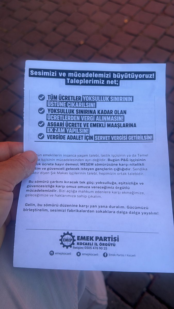 ilhamisahbaz's tweet photo. Taleplerimiz net;
Tüm ücretler yoksulluk sınırının üzerine çıkarılmalıdır.
İmza kampanyası ve bildirilerimizle Sesimizi ve mücadelemizi büyütüyoruz!
#Kocaeli
#TaleplerimizNet
#VergideAdaletİstiyoruz https://t.co/ijjmMUacR5