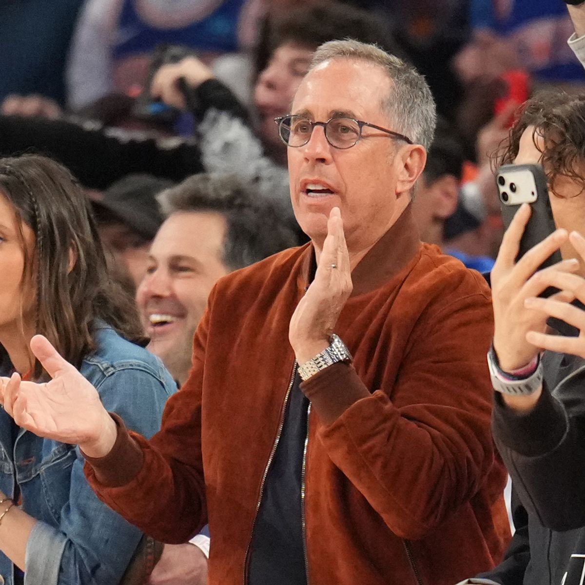 landpalestine's tweet photo. I haven't seen Kylie Jenner and Timothée Chalamet &amp; Jerry Seinfeld this happy since they heard Israel is  committing  genocide in Palestine https://t.co/UvQXzaJLDU