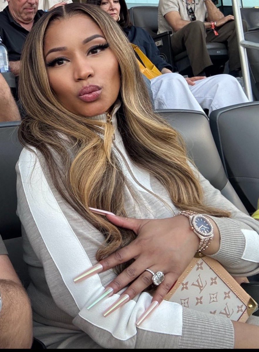 barbiefye's tweet photo. Whole time they’re enjoying LIFE while people who tried to count them out are watching them thrive. Nothing hits harder than seeing someone you doubted still win. 🏆

The loudest response is success, peace, and happiness. ✨ https://t.co/XqPkWxOayu