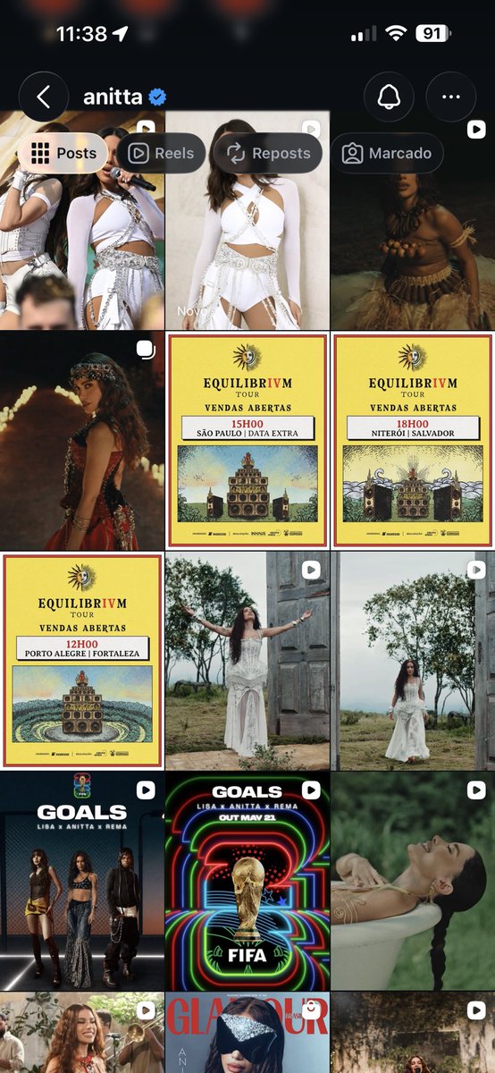 anittxwinter's tweet photo. o que custa tirar logo esses 3 posts de venda de ingressos hein? @QGdaAnitta tira isso pelo amor de deus TÁ HORRÍVEL https://t.co/06VCwvsGKb