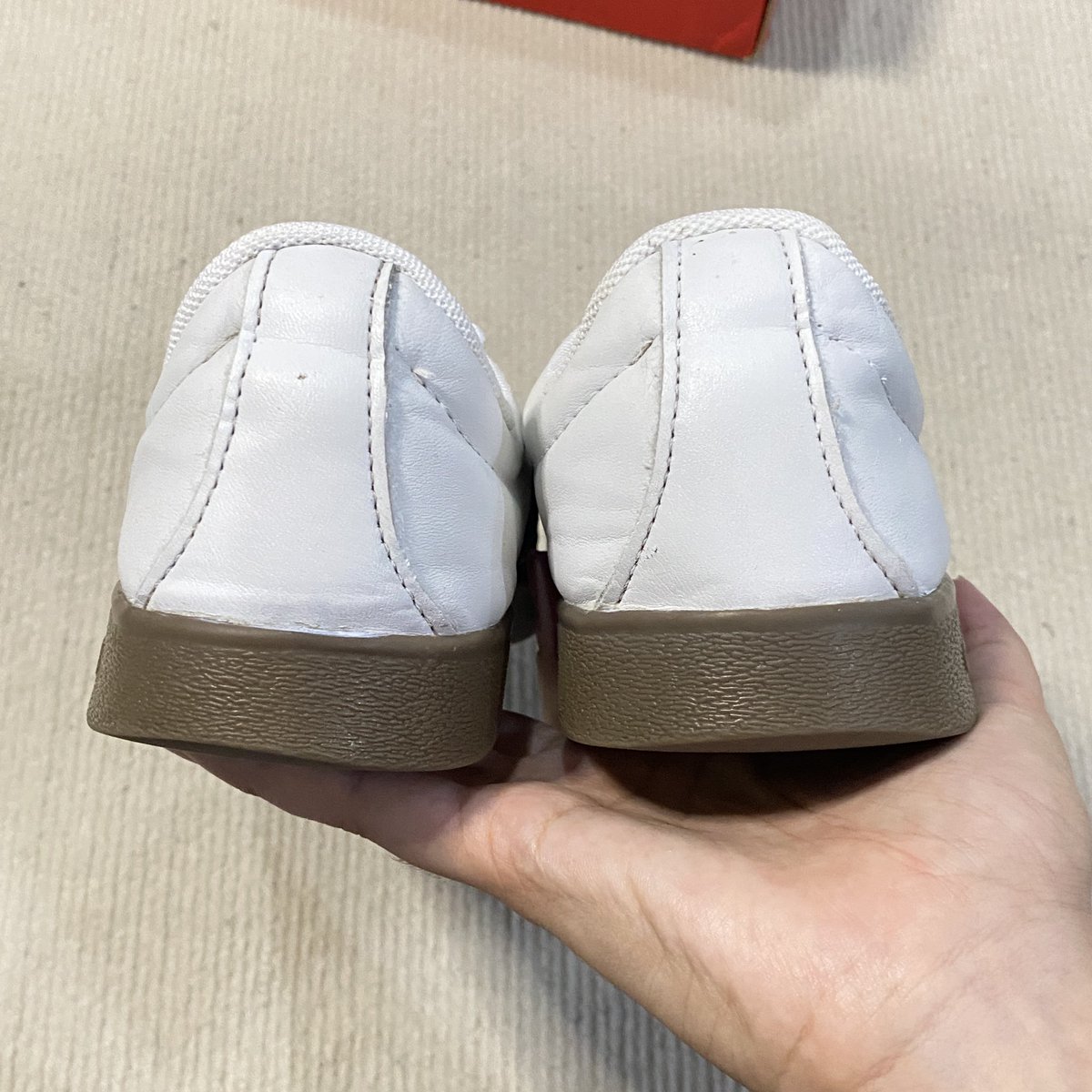 jonJungkook_1's tweet photo. 1) Adidas รุ่น VL Court 2.0
ของแท้💯
Size38/24ราคา489฿
พื้นเต็ม ซอฟเดิม สภาพดี
 #ส่งต่อเสื้อผ้า #ส่งต่อเสื้อผ้ามือ2 #รองเท้าผ้าใบมือสอง  #รองเท้าผ้าใบมือ2 #รองเท้าadidas https://t.co/t8YNosilpR