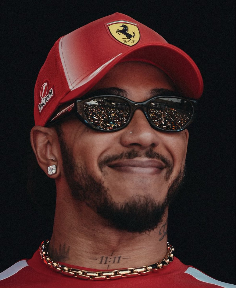 mclarenpitwall's tweet photo. THEY SAID HE WAS WASHED
THEY SAID HE WAS OVER
THEY SAID HE SHOULD RETIRE
THEY WERE ALL WRONG https://t.co/wDwbOY7QP5