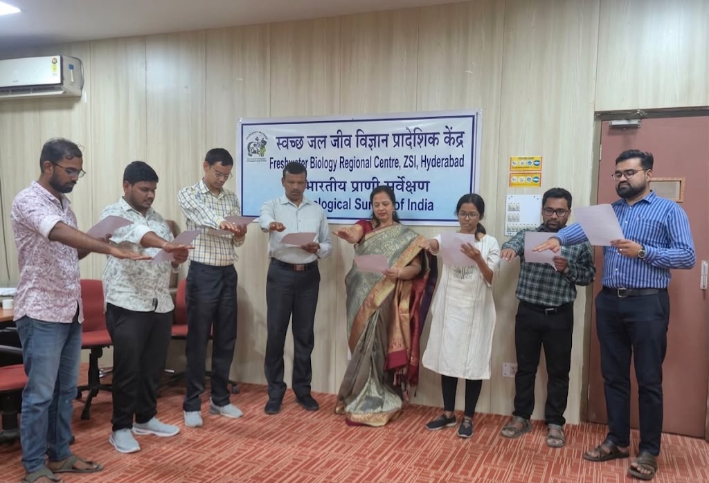 FBRCZSI's tweet photo. On the occasion of World Blood Donor Day, observed on 14th June 2026, the officials and staff of Freshwater Biology Regional Centre (FBRC), Zoological Survey of India, Hyderabad took a pledge to support and promote the noble cause of voluntary blood donation. https://t.co/5s91ajeg6f