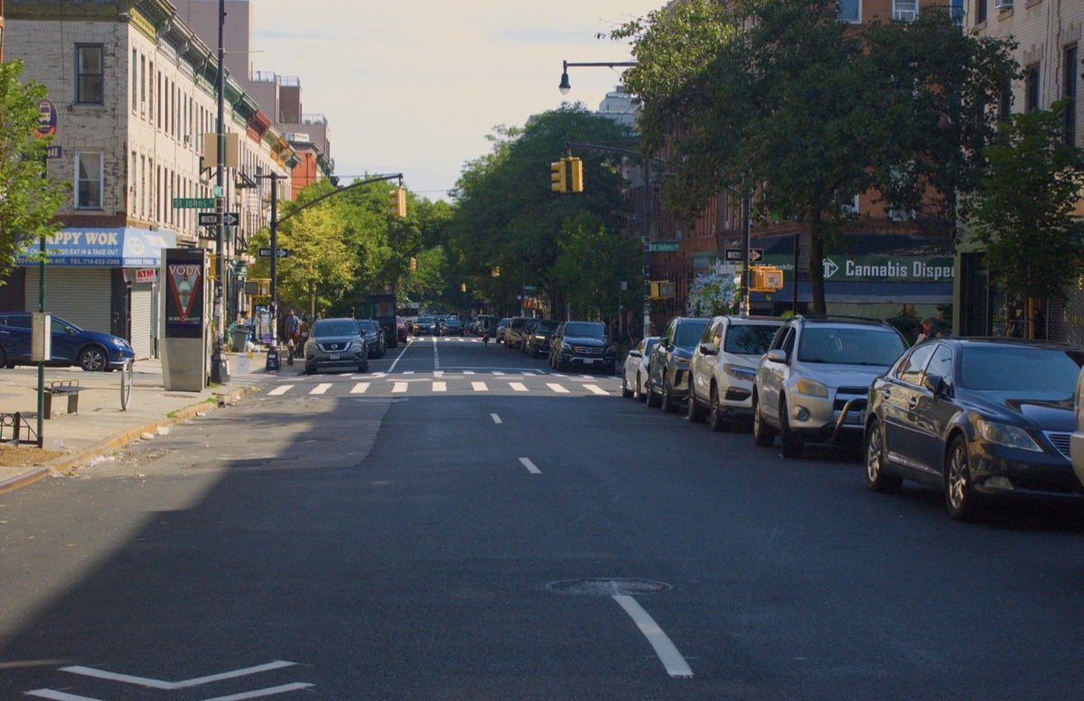 Laura_Selberg's tweet photo. Brooklyn, the morning after #knicks https://t.co/miR0XsfHB3