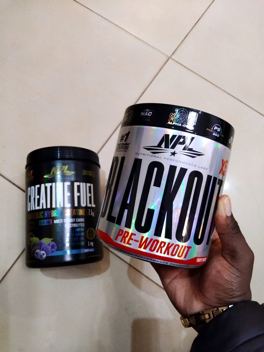 RiotHond's tweet photo. *NPLInternational* 💊🍫🥛
This month's supply, good on Protein, Pre-workout and Creatine for the month. 

Let's work. No slackers in the ironhouse. 🏋‍♂️

A pump full week ahead. Bless. 🪽 https://t.co/wdNYaMPJlp
