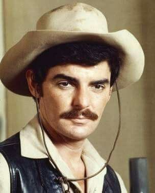 westjon99's tweet photo. I have a few features in the latest issue of @STARBURST_MAG. One is my interview with the wonderful Richard Benjamin. We chat about all things Westworld and starring opposite the iconic Yul Brynner. https://t.co/0HnrzRnw2m
