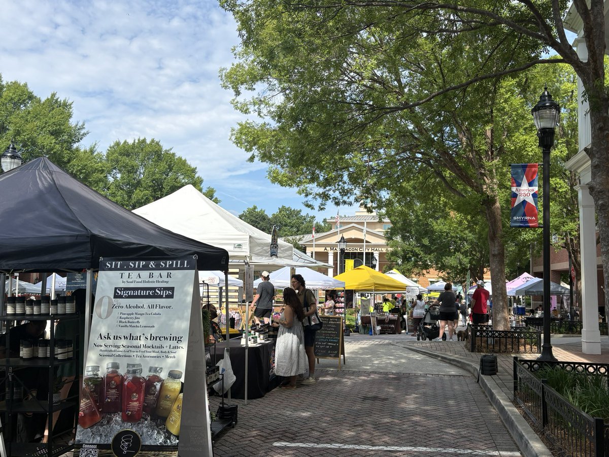4EverHomecoming's tweet photo. Summer Sundays in Smyrna! We’re out here with your favorite Mac &amp; Cheese and Sweet Teas! Come grab some before it’s gone. #ForeverHomecoming #SmallBusiness #SupportLocal 

Smyrna Market 
1265 W Spring Street 
Smyrna, GA 30080 https://t.co/QGOHDz6oYJ