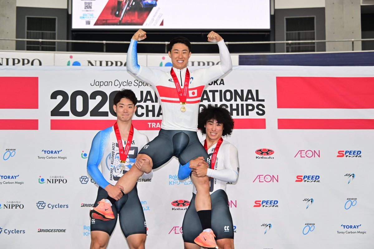 JCF_event's tweet photo. 第95回全日本選手権トラック 
Day3
男子エリート　ケイリン
優勝 中野慎詞（チーム楽天Kドリームス） 
2位 三神遼矢（チーム楽天Kドリームス） 
3位 中石湊（チーム楽天Kドリームス） https://t.co/qYMvDxXjmk