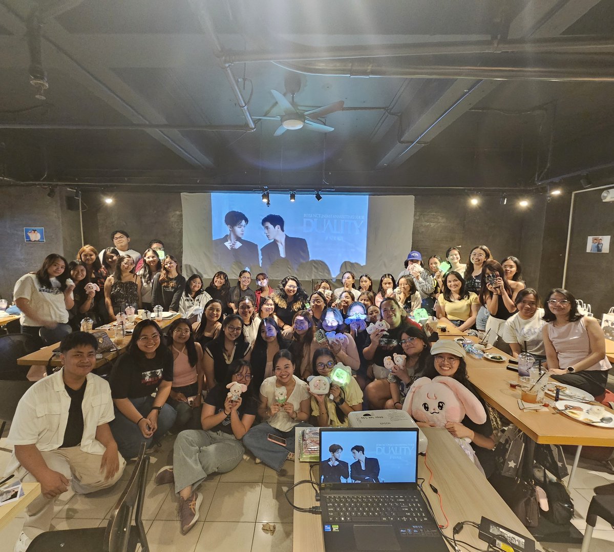 NeoctzenEvents's tweet photo. JNJM Duality CSE WatchParty!

Thank you so much to all attendees.
🥰🥰💚💚🩷🩷💙💙

#jeno #jaemin #nomin #jenjaem #duality #nctjnjm #nctdream #nct https://t.co/SLSLCP6IzD