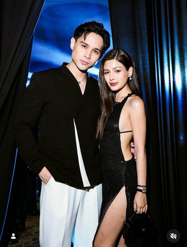 salvanyyy's tweet photo. SLAYYY https://t.co/37DPRtM76I
