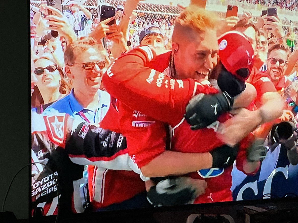 asemota's tweet photo. Forza Ferrari!!! 🔥🔥🔥 https://t.co/0yRKl8Nlq5