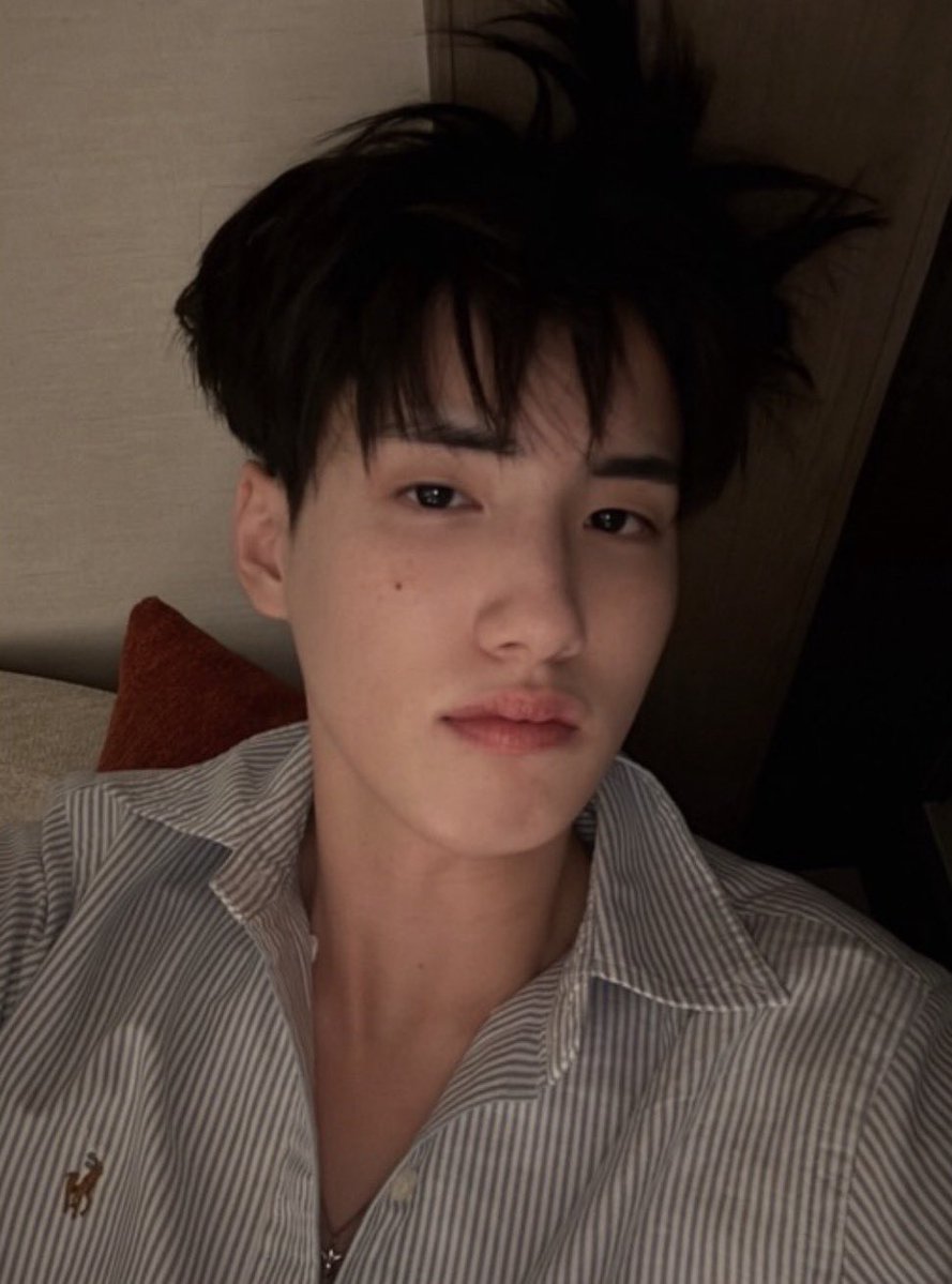 littlekh3m's tweet photo. ม๋าเด่ก                          กับ                         พี่คนสวย https://t.co/48Lvf6UcrA