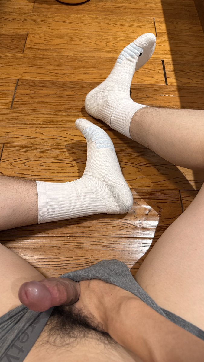 Louvis07's tweet photo. 做完��氧回来下面就特别in…
#男大 #gay https://t.co/6kyskKh1a3