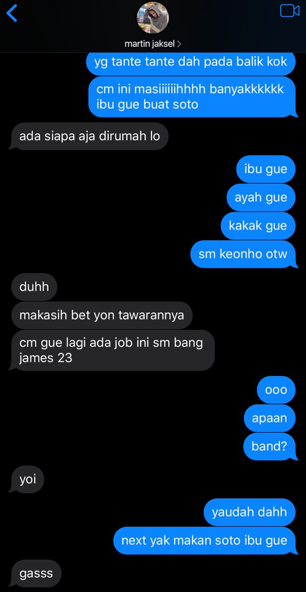 Cika tweet media