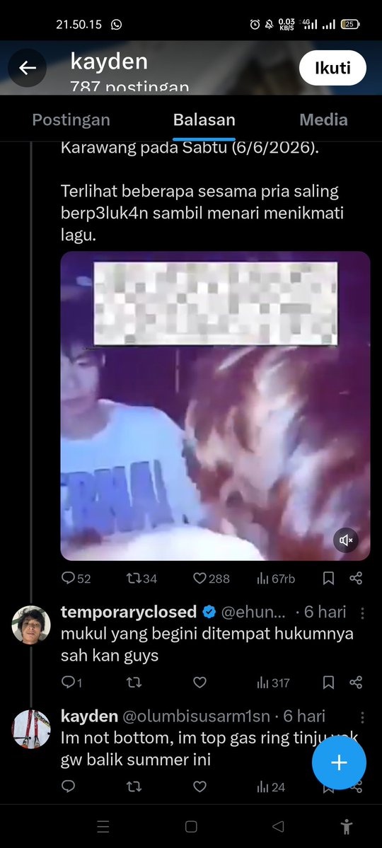 Baechiga's tweet photo. @bubblegunnskies ngaku" hetero padahal gay top bloon LGBT+QZXY TOLOL https://t.co/4nhZ5omby8